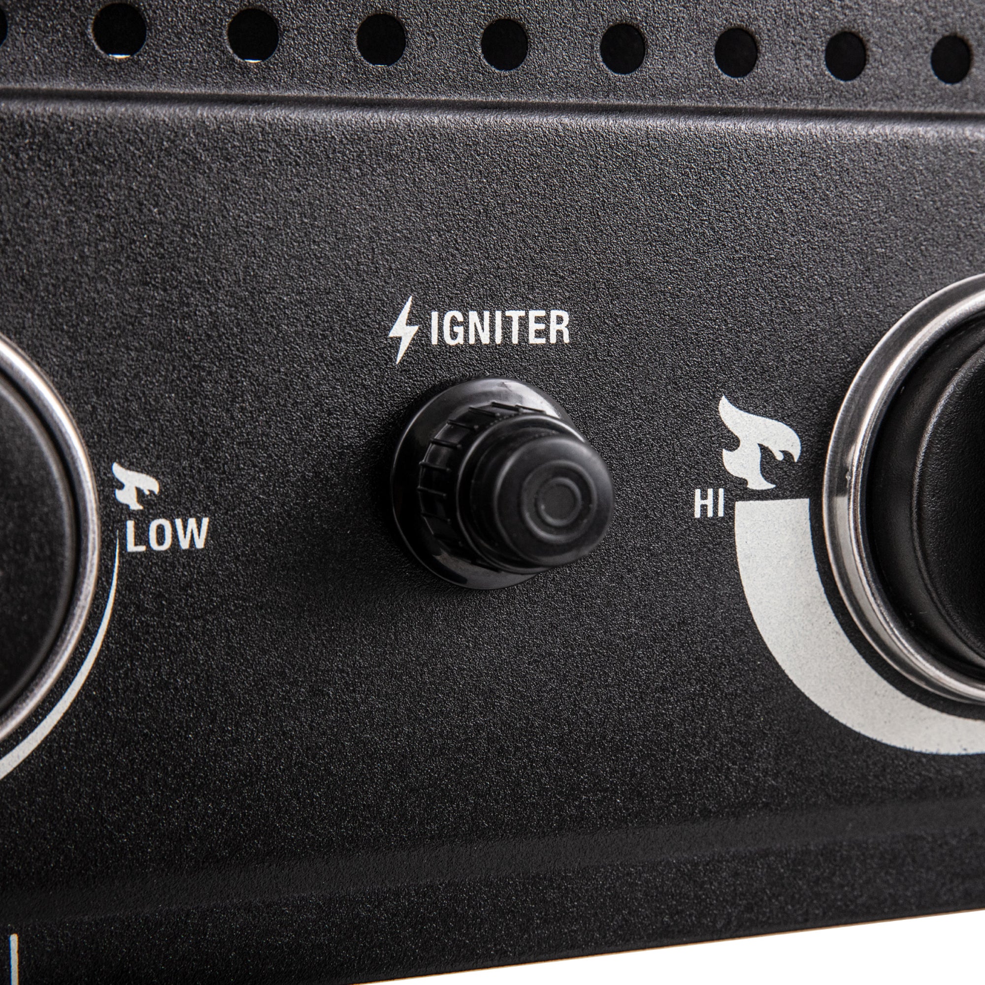 Char-griller® - Flat Iron™ 3 Burner Gas Griddle / Plancha (with UK regulator)