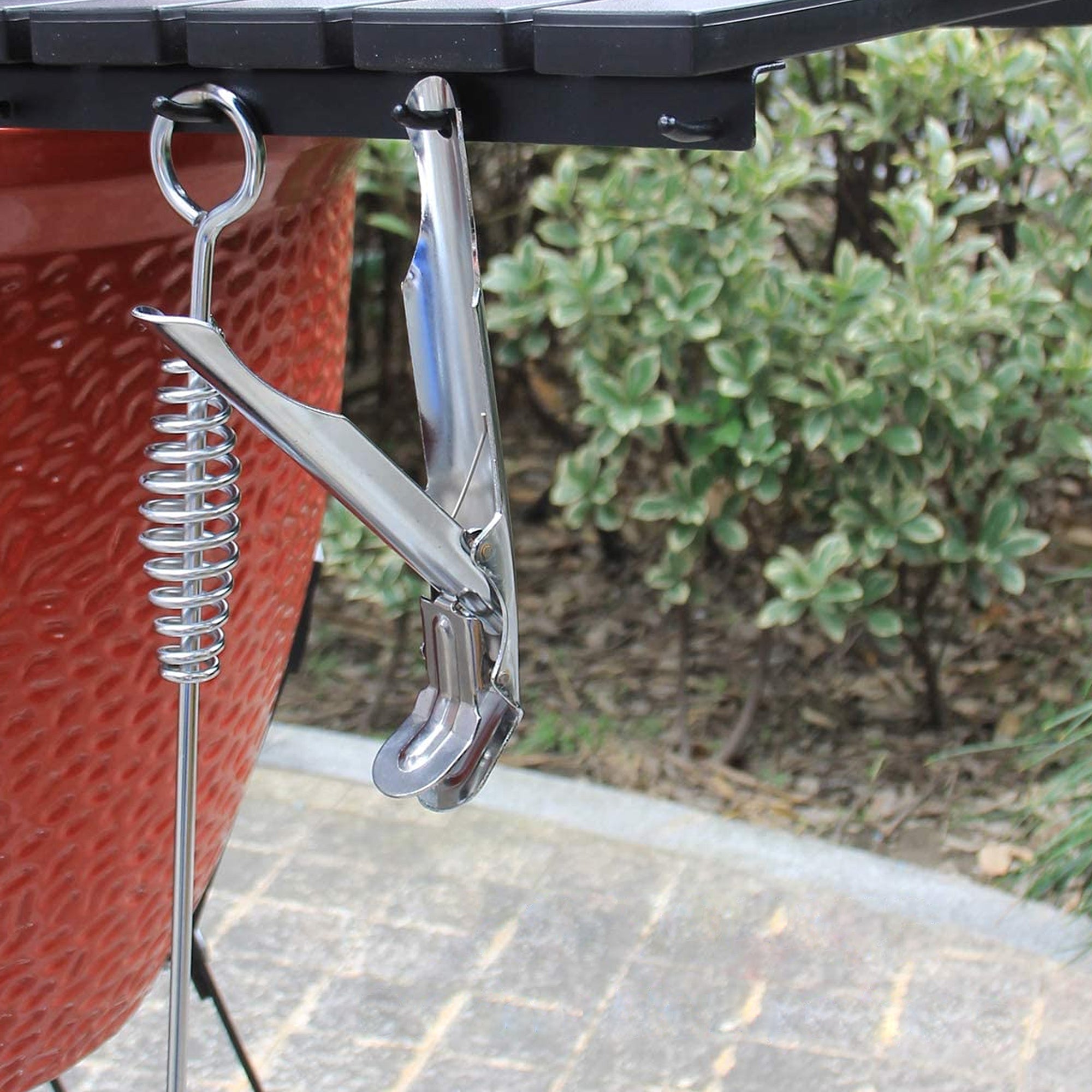 Grill Grate Lifter